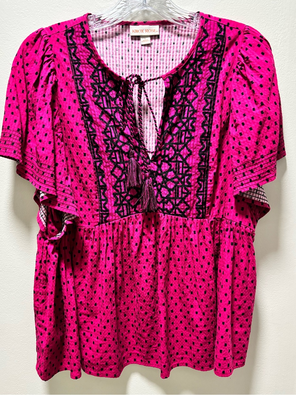 Knox Rose Magenta Embroidered V Neck Peasant Top Black Embroidery Yoke SZ Large